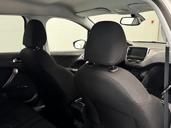 Peugeot 2008 23 of 30