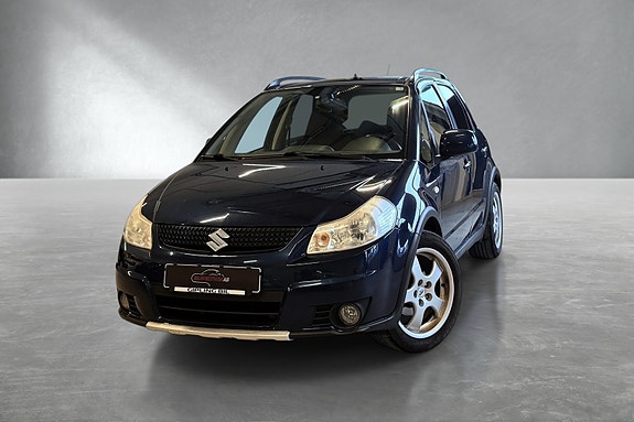 Suzuki SX4 2 of 27