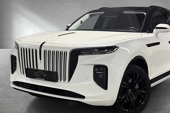 Hongqi E-HS9 4 of 30