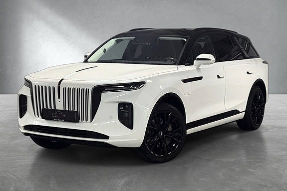 Hongqi E-HS9 2 of 30