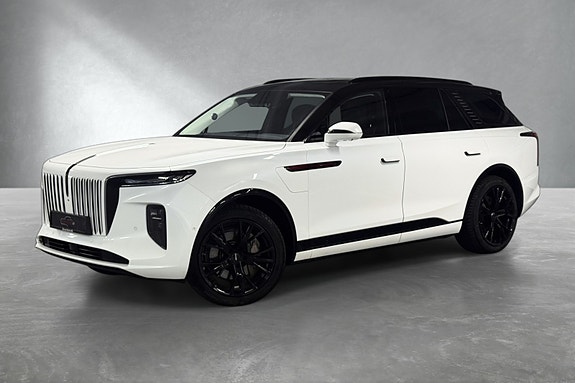 Hongqi E-HS9 3 of 30