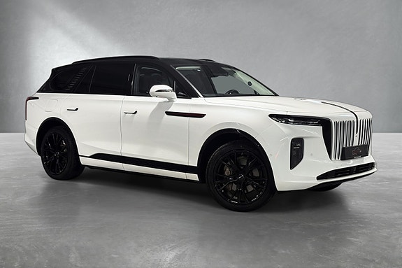 Hongqi E-HS9 5 of 30