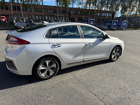 Hyundai IONIQ 6 of 20