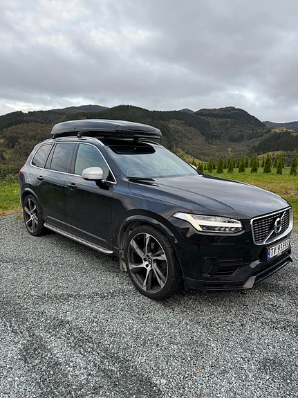 Volvo XC90 8 of 10
