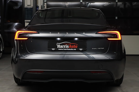 Tesla Model 3 13 of 30