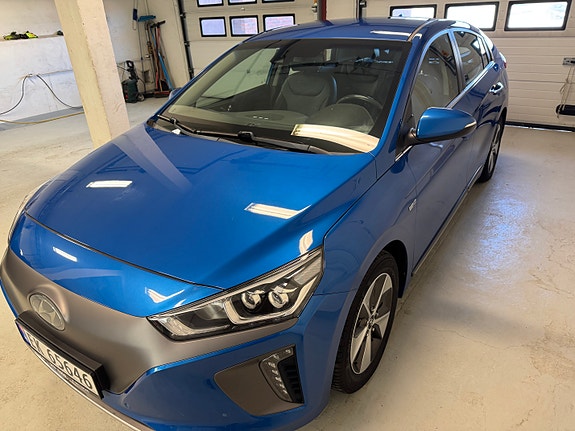 Hyundai IONIQ 4 of 23