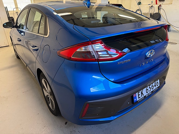 Hyundai IONIQ 9 of 23