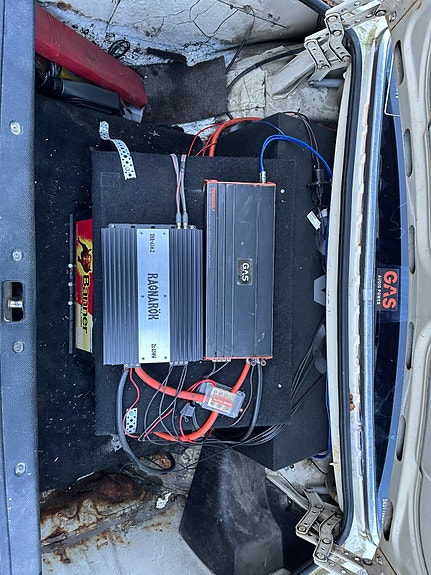 Volvo 240 10 of 30