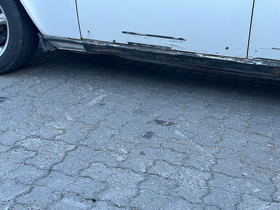 Volvo 240 14 of 30