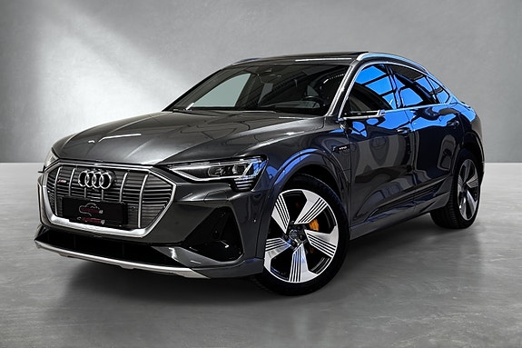 Audi e-tron Sportback 2 of 30