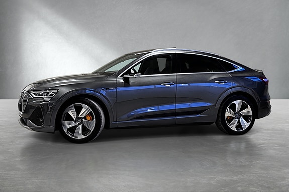 Audi e-tron Sportback 3 of 30