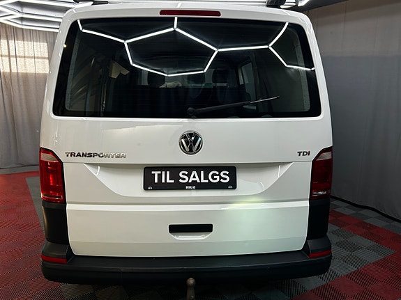 Volkswagen Transporter 4 of 30