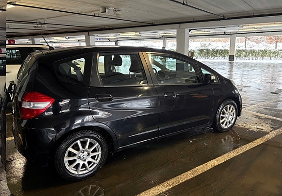 Honda Jazz 2 of 3