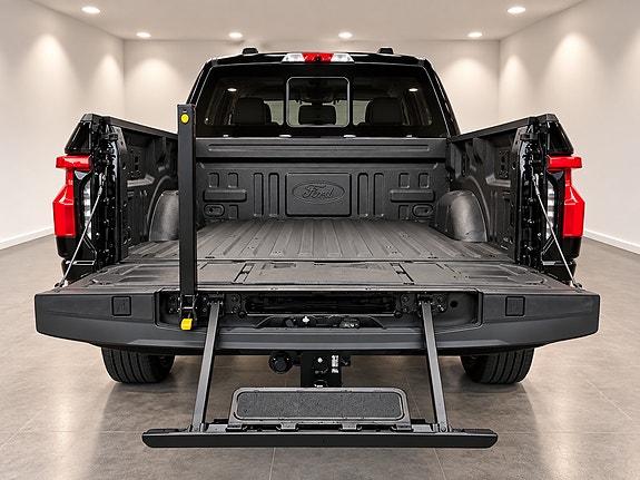 Ford F-150 10 of 15