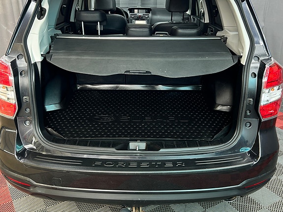 Subaru Forester 9 of 30