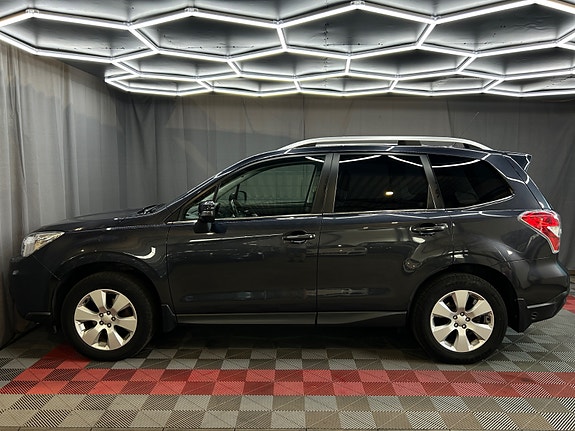 Subaru Forester 12 of 30