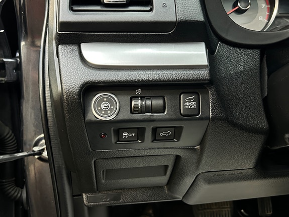 Subaru Forester 20 of 30