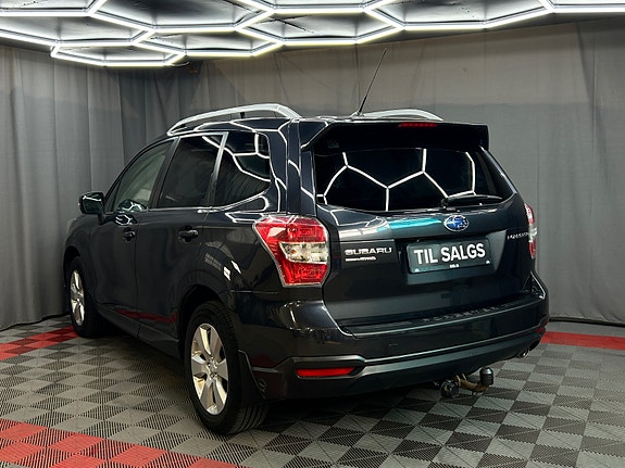 Subaru Forester 11 of 30