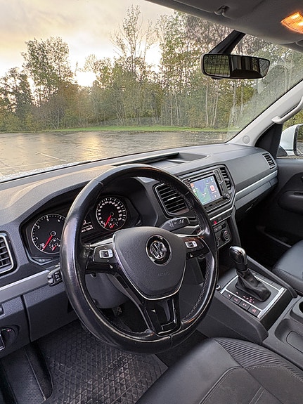 Volkswagen Amarok 12 of 15