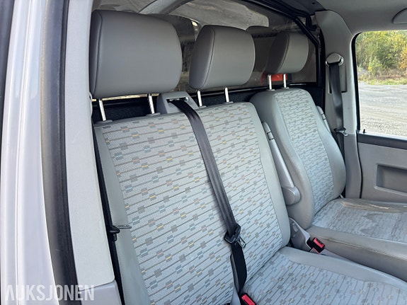 Volkswagen Transporter 29 of 30