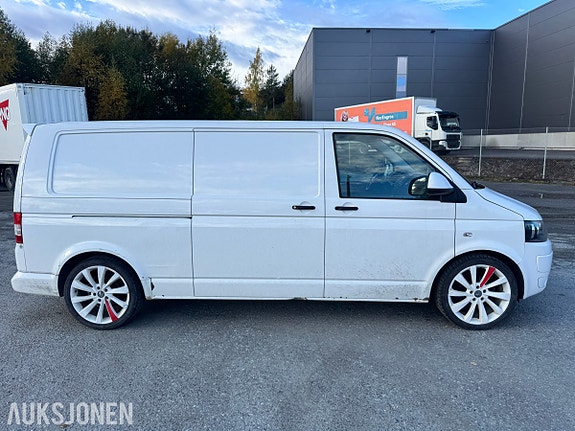 Volkswagen Transporter 5 of 30