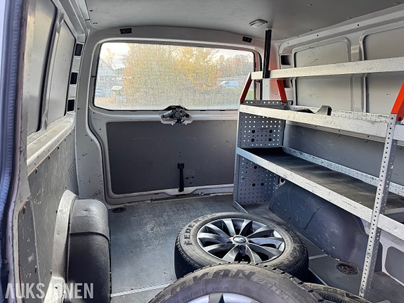 Volkswagen Transporter 24 of 30