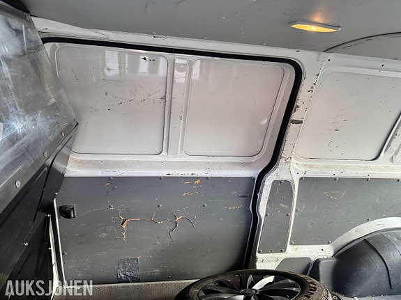 Volkswagen Transporter 21 of 30