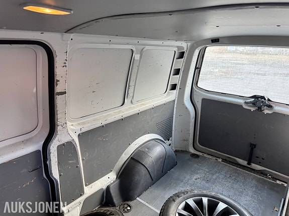 Volkswagen Transporter 20 of 30