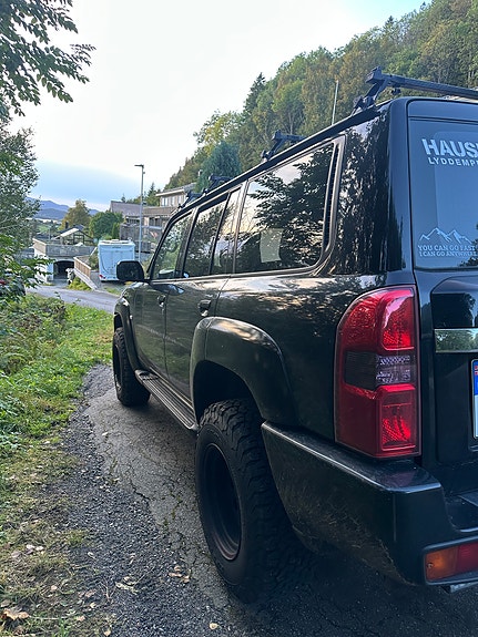 Nissan Patrol 4 of 13