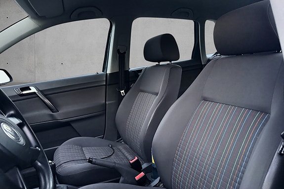 Volkswagen Polo 10 of 16