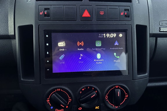 Volkswagen Polo 15 of 16