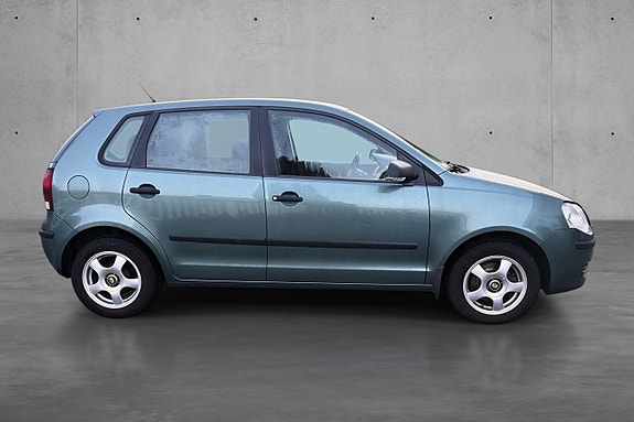 Volkswagen Polo 4 of 16