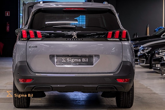Peugeot 5008 12 of 30