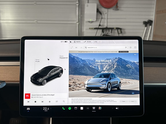 Tesla Model 3 27 of 30