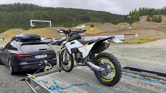 Husqvarna FE 501 2 of 7