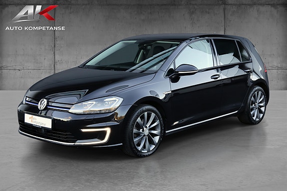 Volkswagen Golf VII 3 of 21