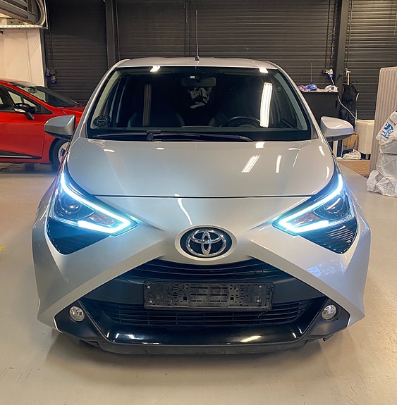Toyota Aygo 27 of 29