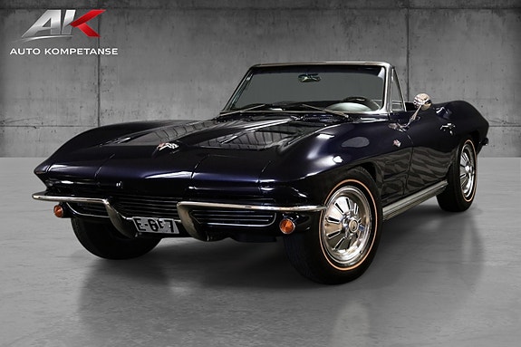 Chevrolet Corvette 5 of 26