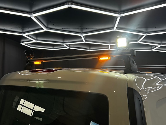 Ford Transit Connect 7 of 30
