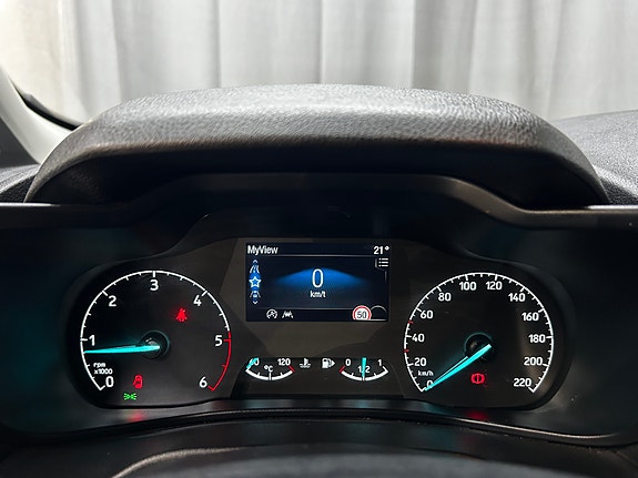 Ford Transit Connect 26 of 30