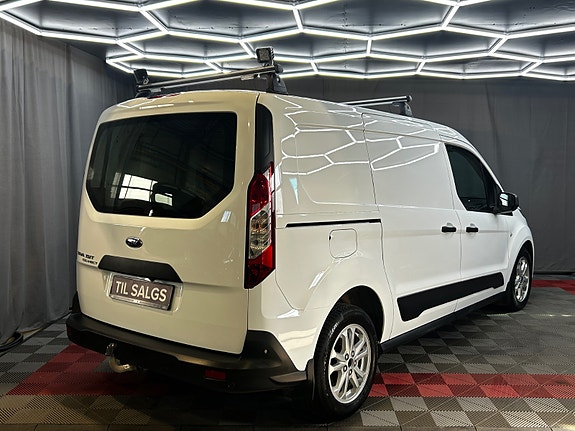 Ford Transit Connect 3 of 30