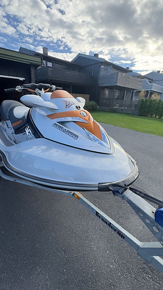 SeaDoo RXT 255 2 of 14