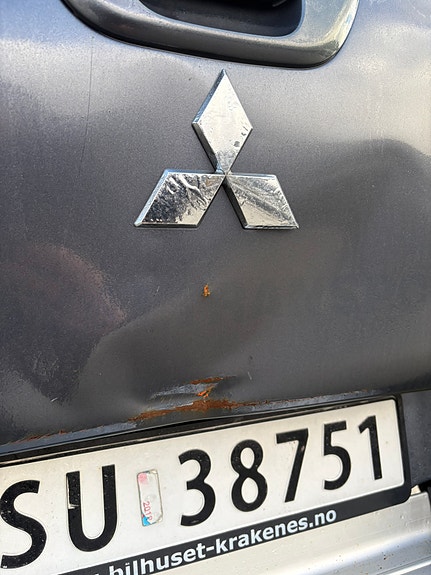Mitsubishi L200 11 of 16