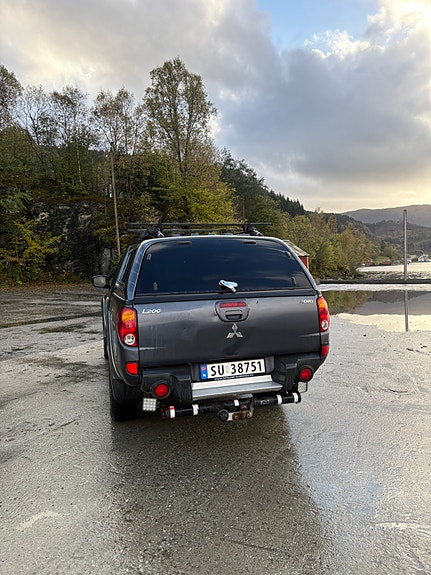Mitsubishi L200 4 of 16