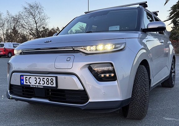 Kia e-Soul 12 of 26