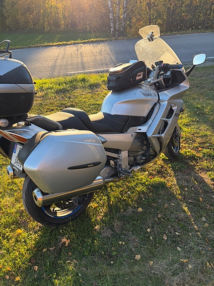 Yamaha FJR 1300 7 of 10