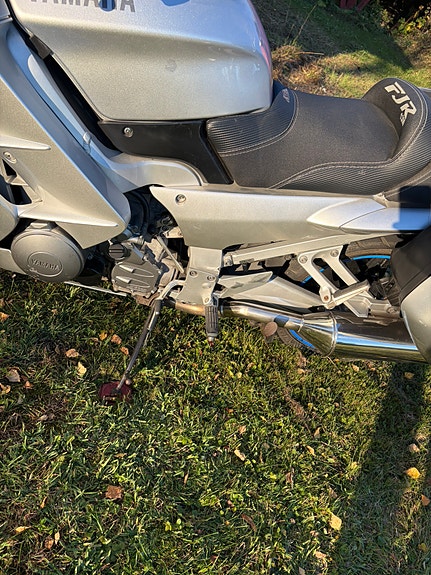 Yamaha FJR 1300 10 of 10