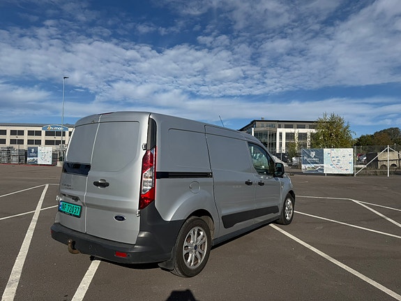 Ford Transit Connect 7 of 20