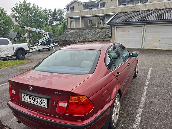 BMW 316i 11 of 13