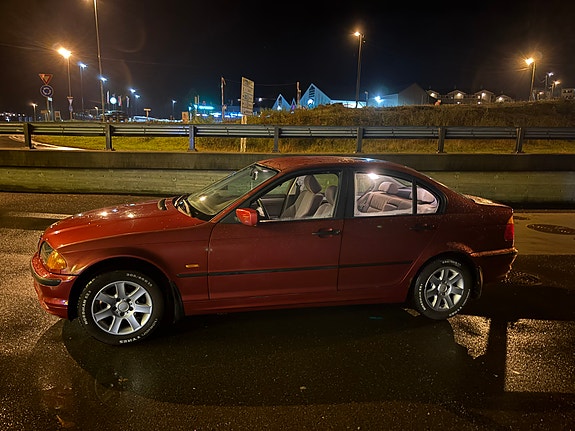 BMW 316i 2 of 10